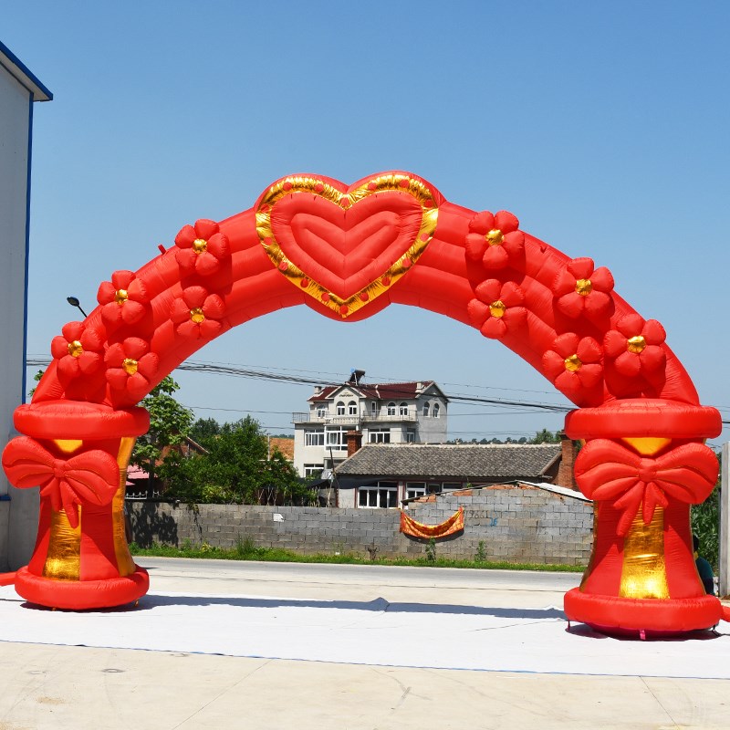 冯坡镇红色爱心充气拱门